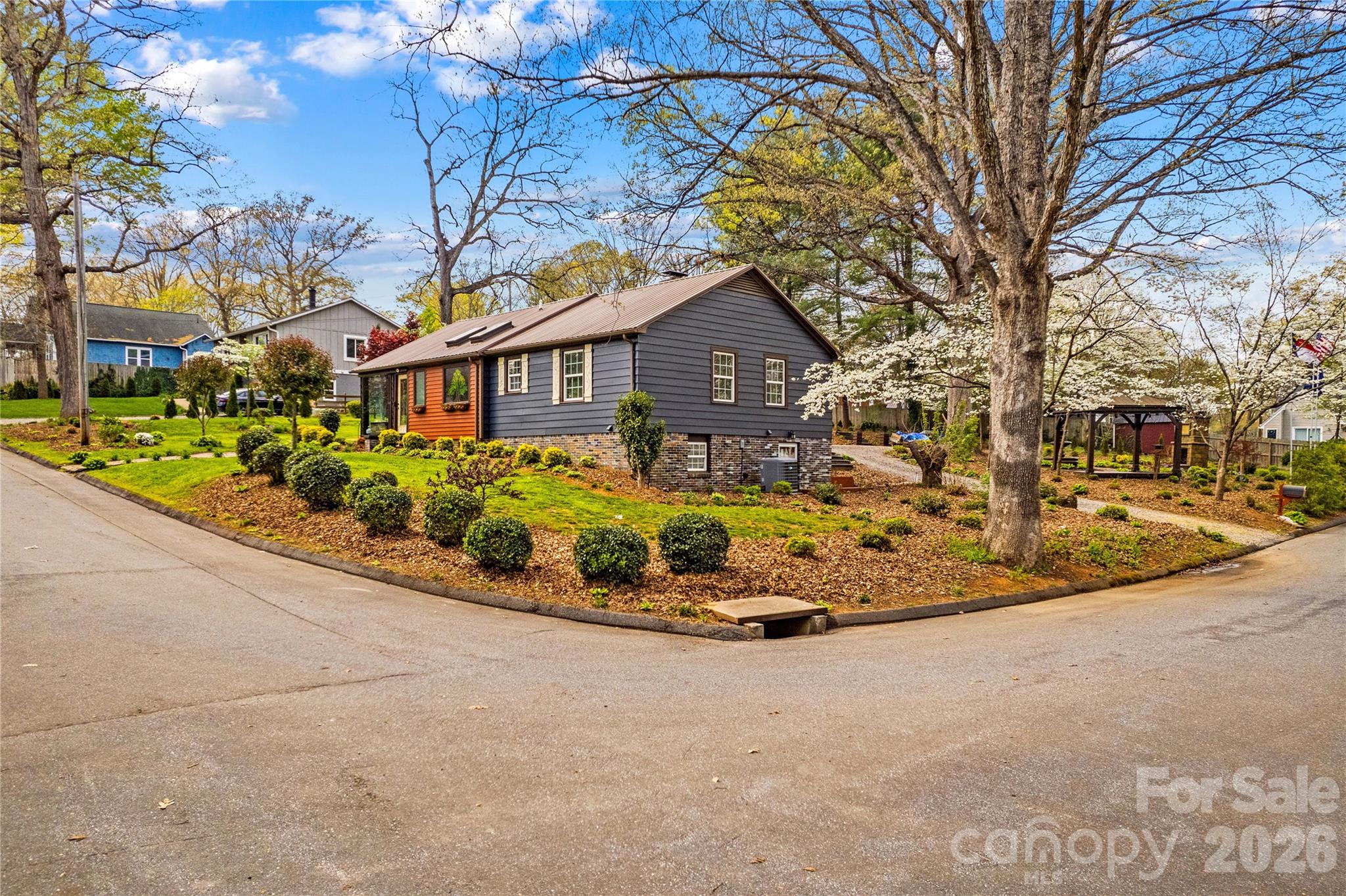 931 Wood Street Statesville NC 28677