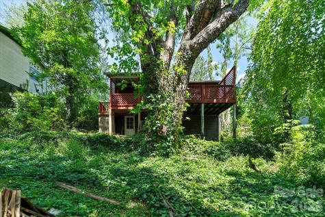 224 Aurora Drive Asheville NC 28805
