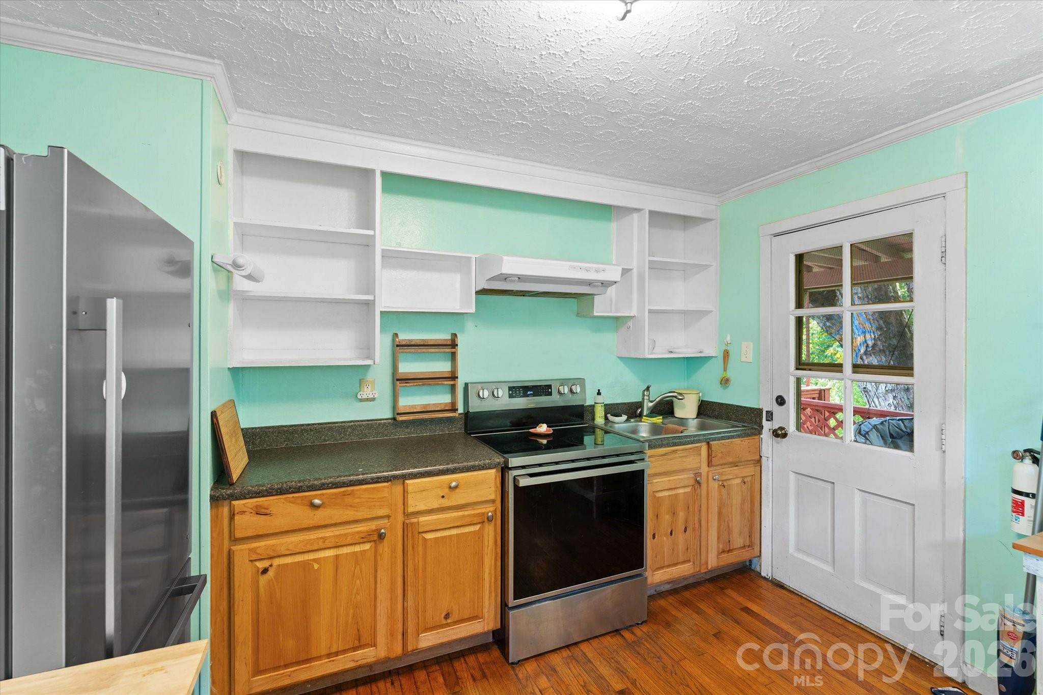 224 Aurora Drive Asheville NC 28805