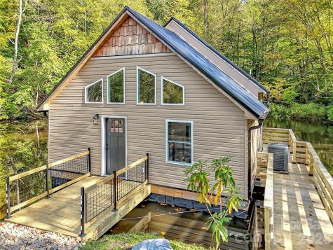 535 Hemlock Loop Maggie Valley NC 28751