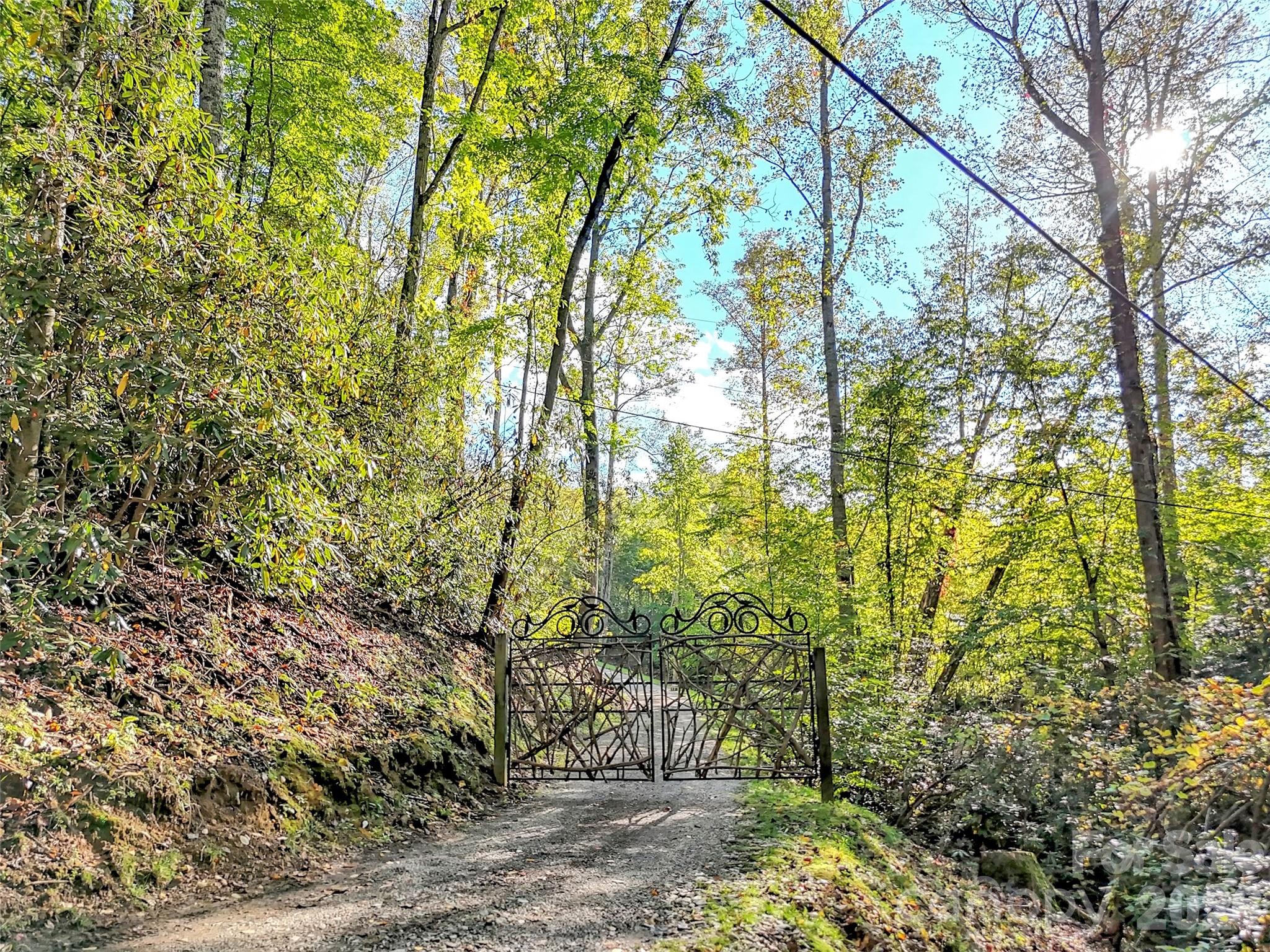 535 Hemlock Loop Maggie Valley NC 28751