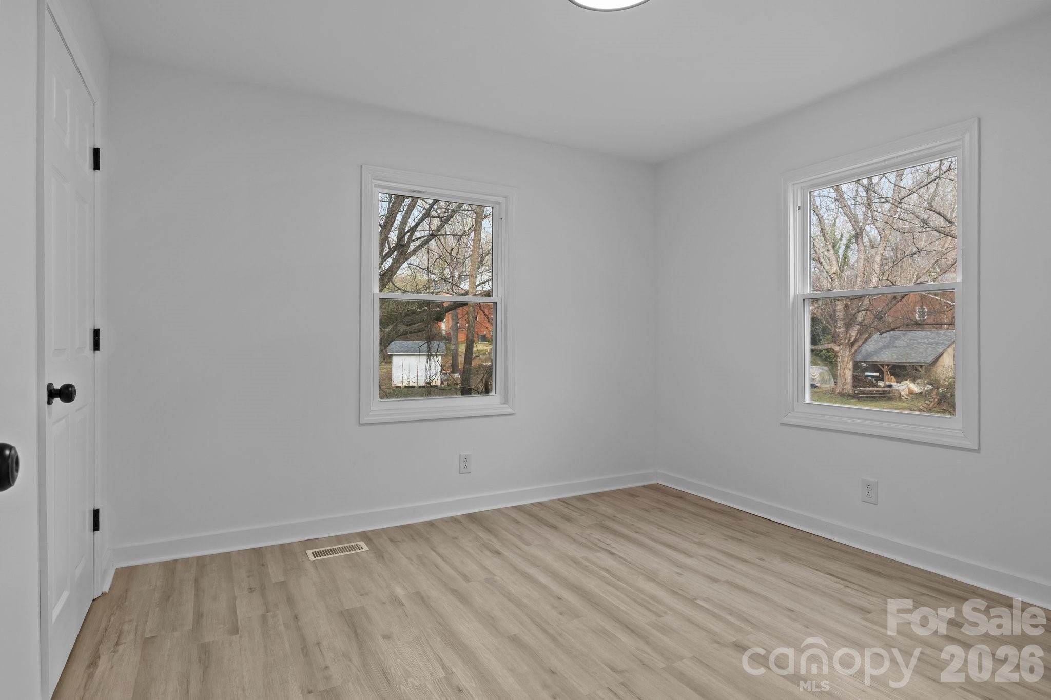 621 E Sharpe Street E Statesville NC 28677