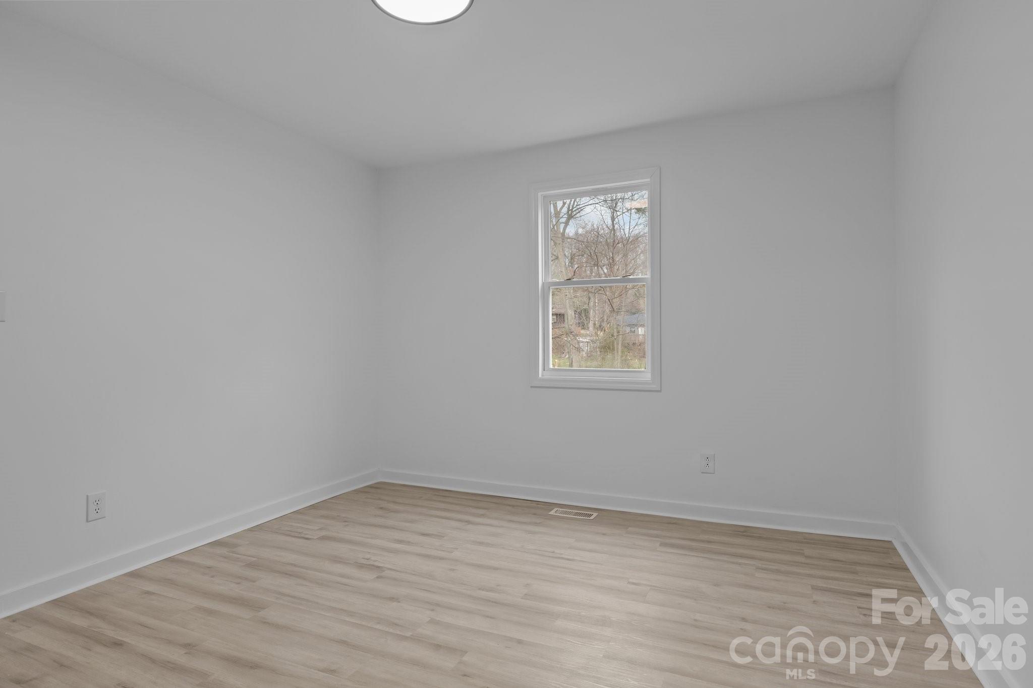 621 E Sharpe Street E Statesville NC 28677