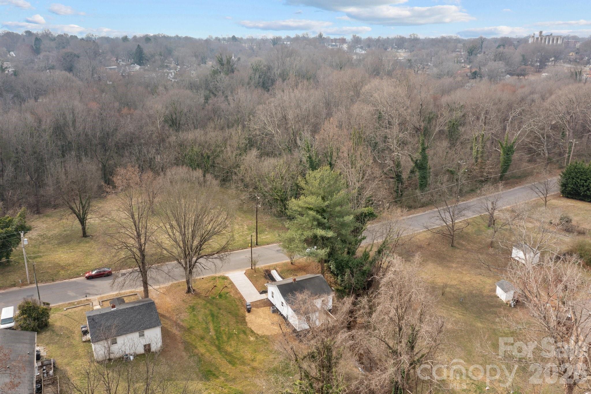 621 E Sharpe Street E Statesville NC 28677