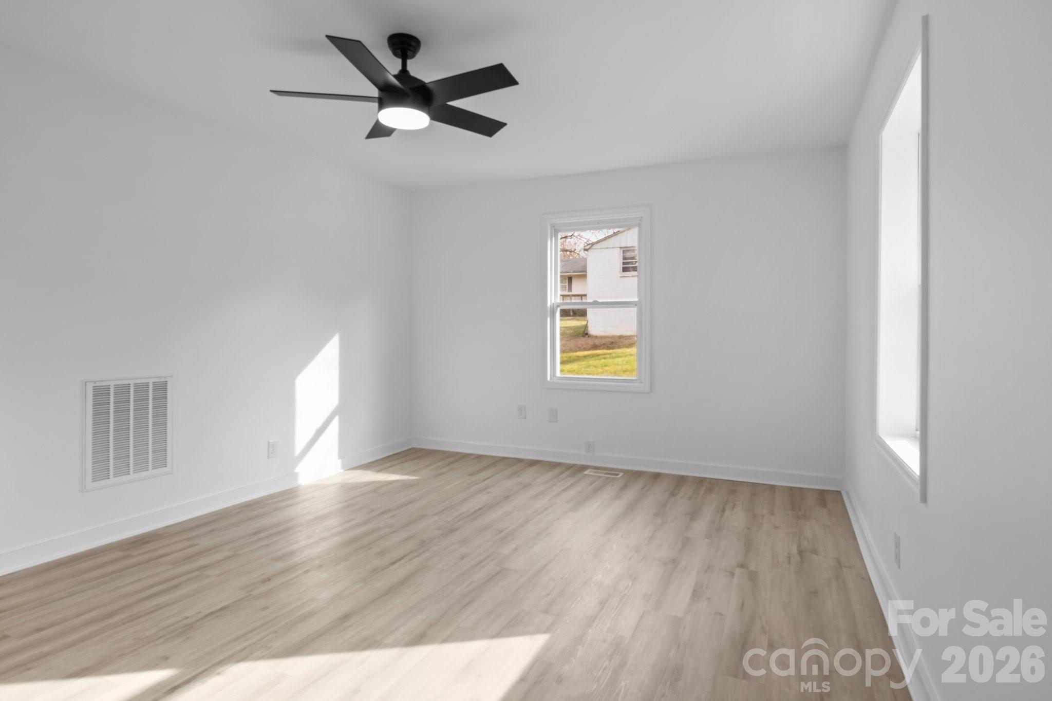 621 E Sharpe Street E Statesville NC 28677