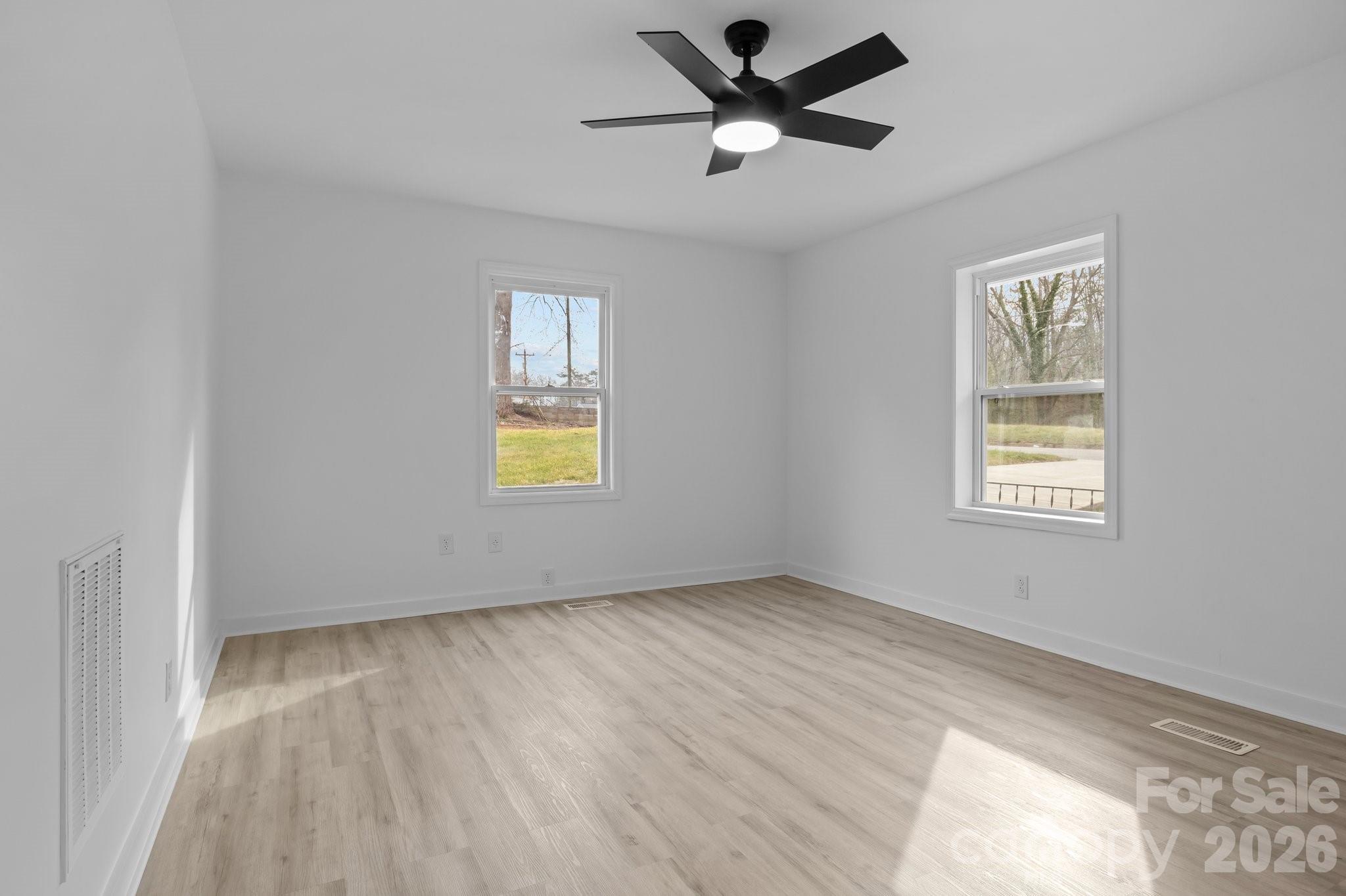 621 E Sharpe Street E Statesville NC 28677
