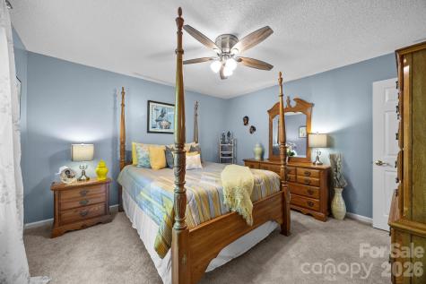 961 Confederate Avenue Salisbury NC 28144