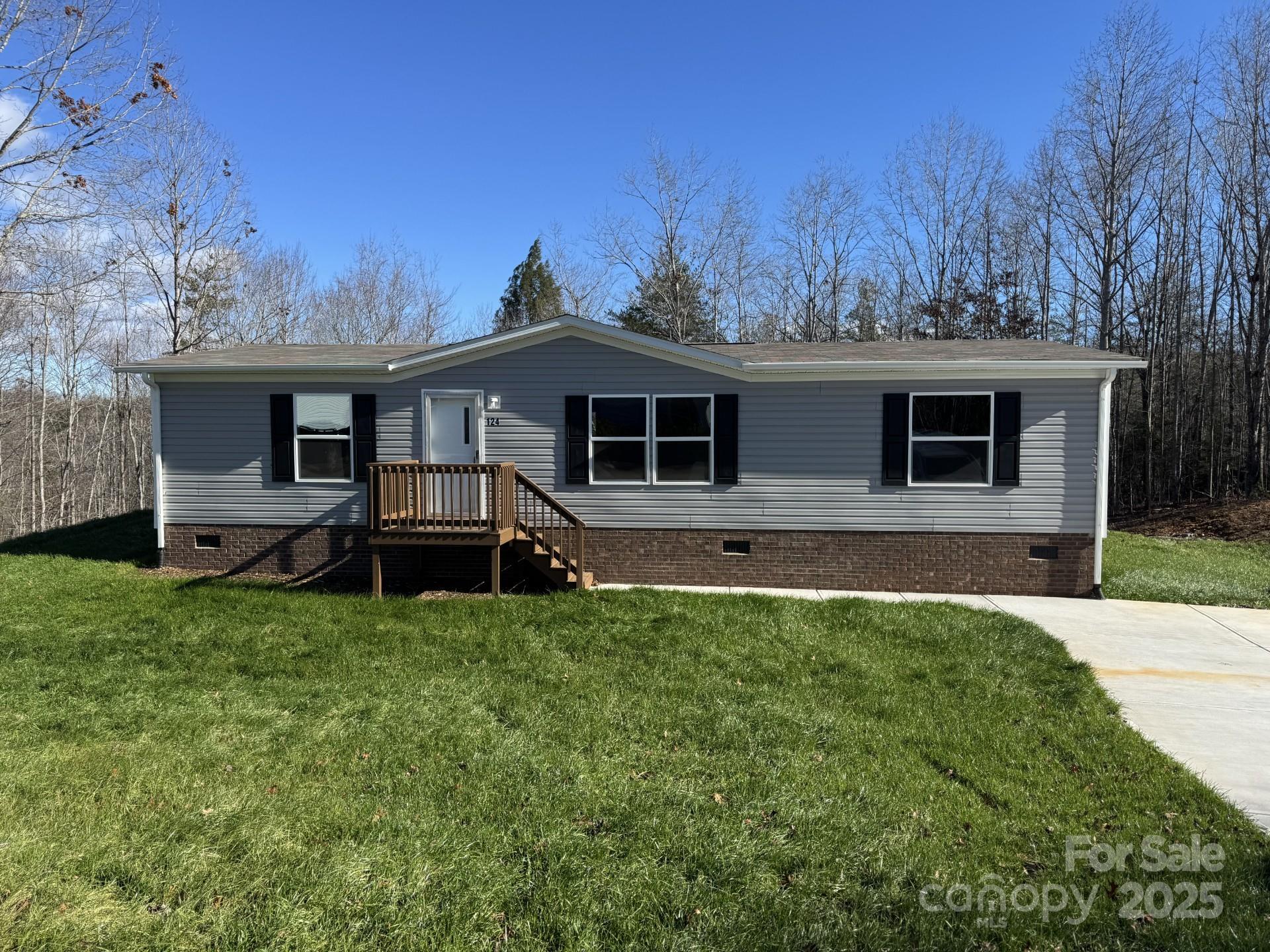 124 Harmony Drive Nebo NC 28761