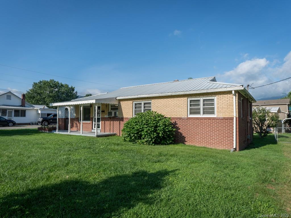 214 Brook Street Waynesville NC 28786