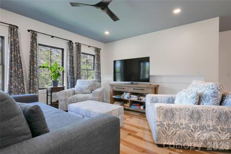 71 Hidden Pond Lane Brevard NC 28712