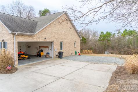 377 Concrete Works Road Winston Salem NC 27107
