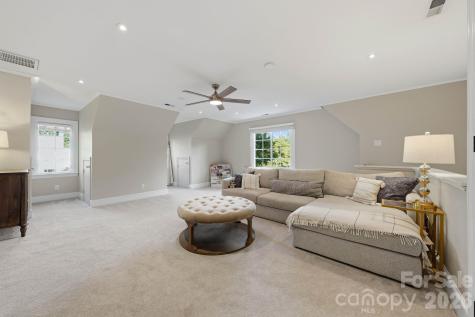 10138 Waterbrook Lane Charlotte NC 28277