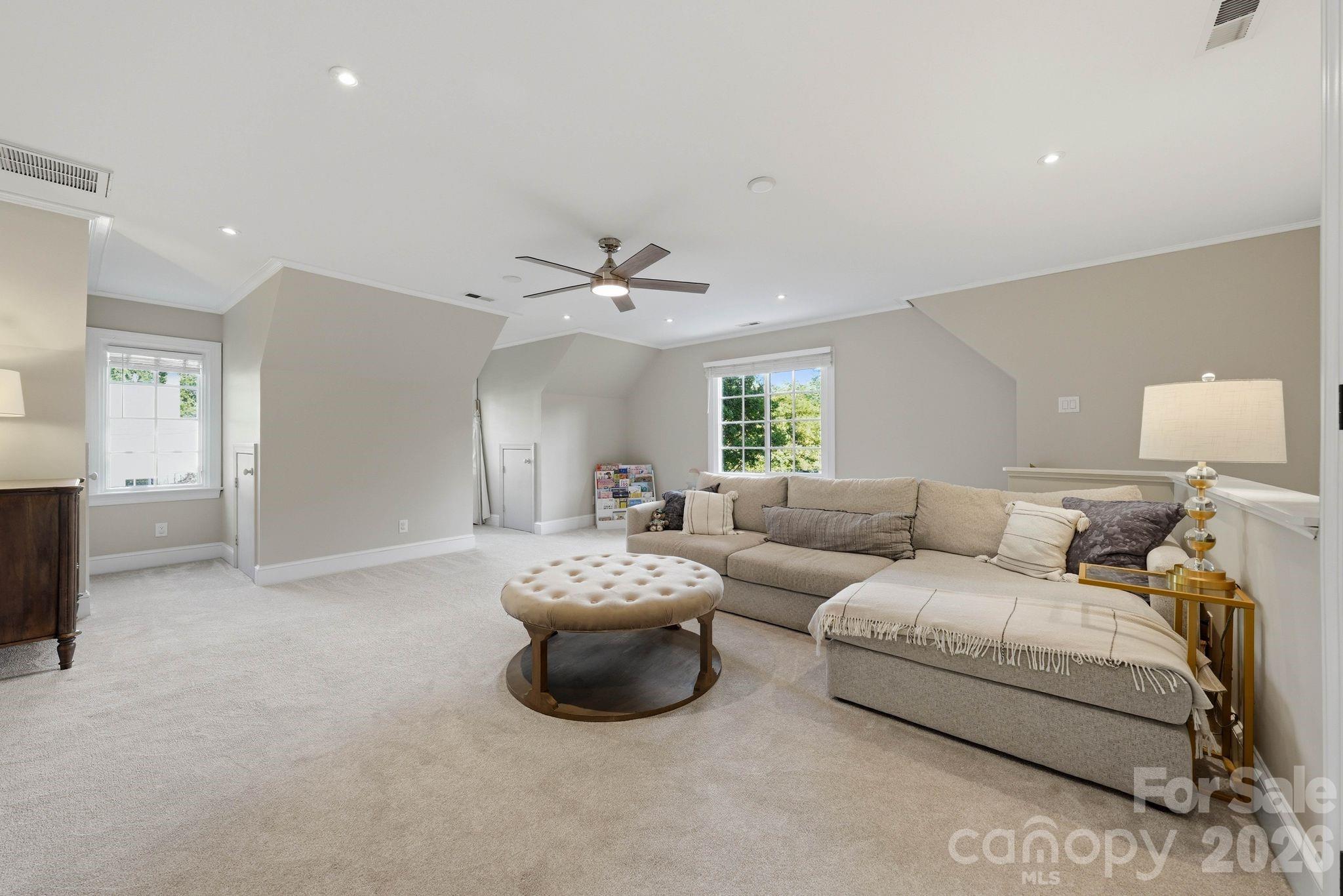 10138 Waterbrook Lane Charlotte NC 28277