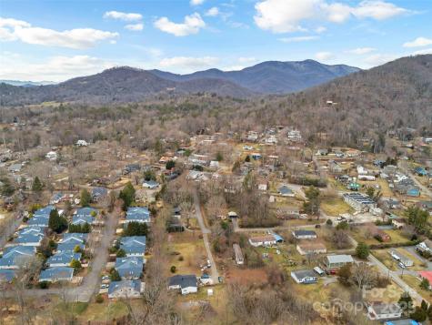 25 John Myra Avenue Black Mountain NC 28711