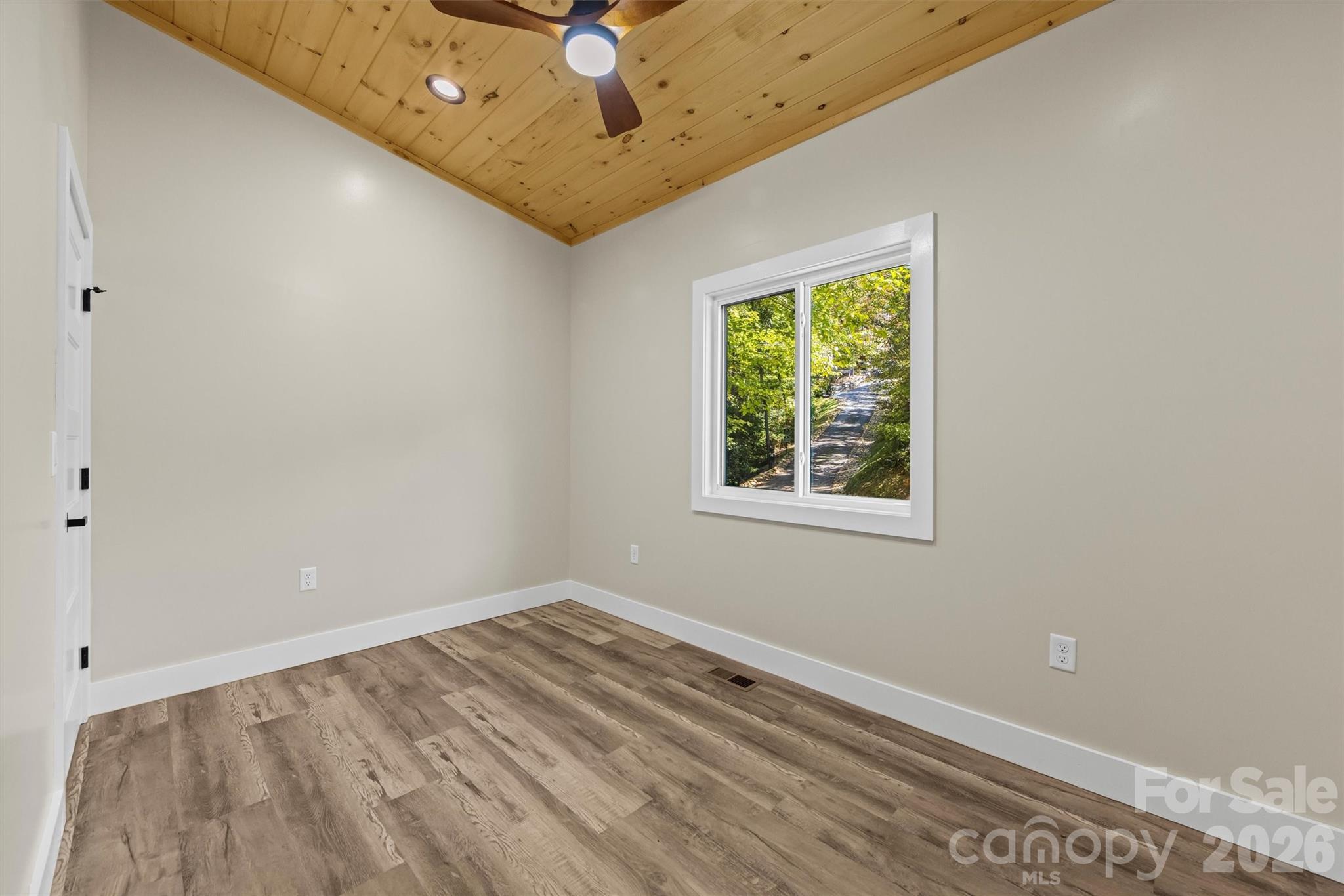 71 Mountain Trace Point Bryson City NC 28713