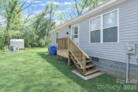 545 Gantt Street Mooresville NC 28115