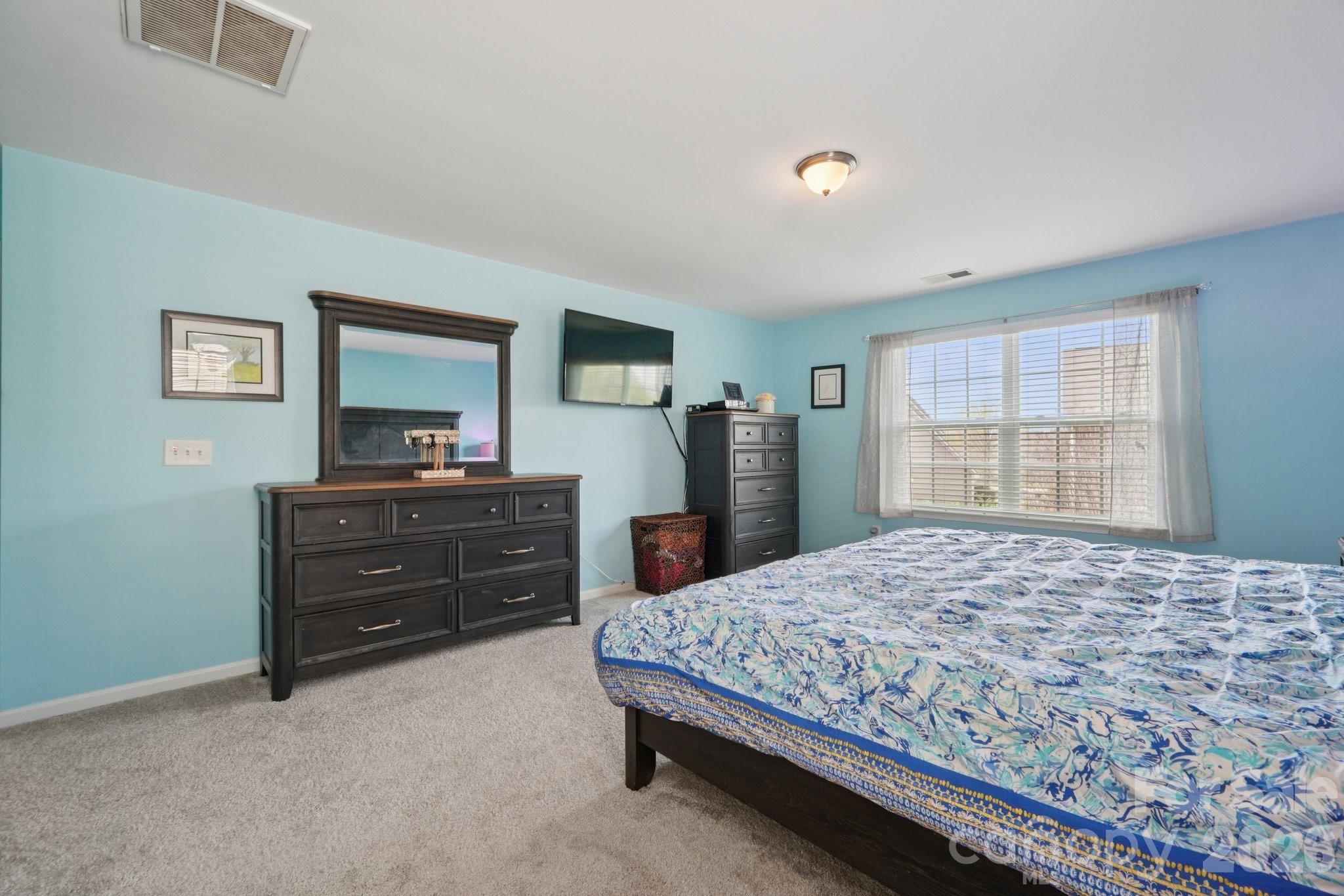 5016 Riverdale Drive Charlotte NC 28273