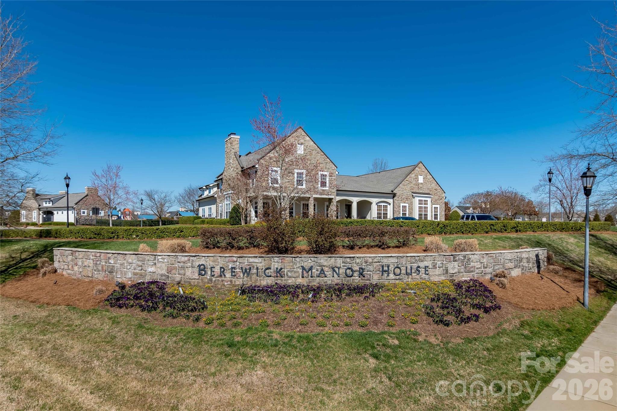 5016 Riverdale Drive Charlotte NC 28273