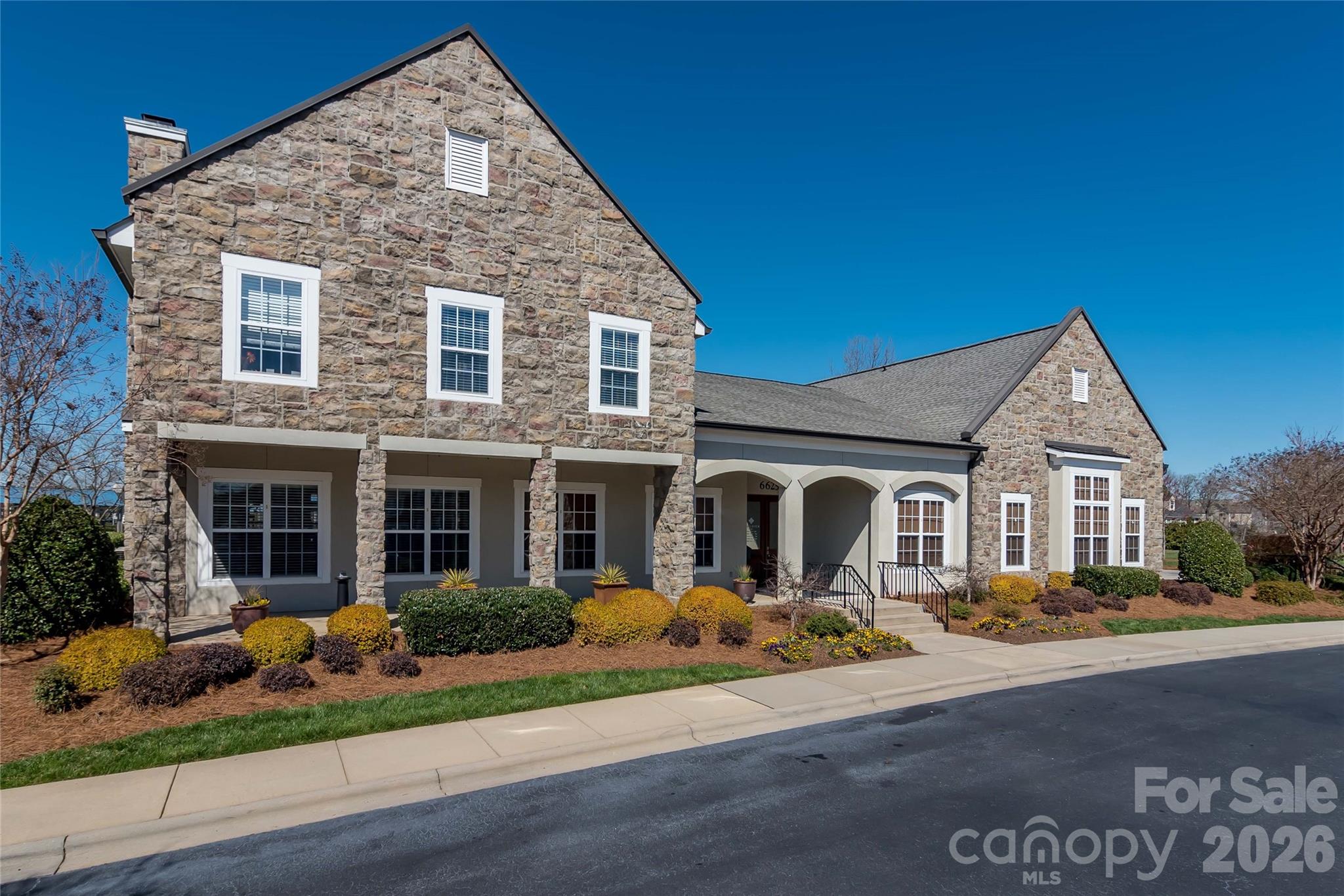 5016 Riverdale Drive Charlotte NC 28273
