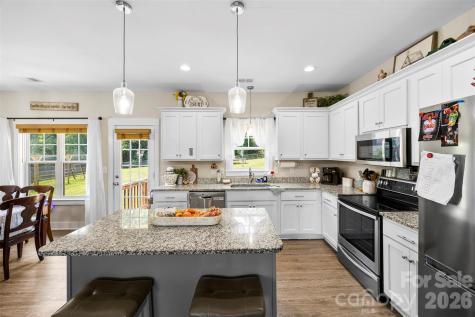 2357 Mintew Circle Lincolnton NC 28092