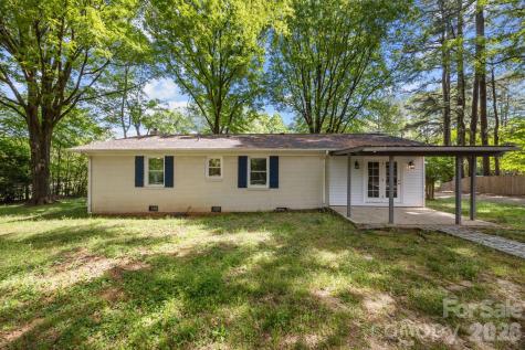 19041 Davidson Concord Road Davidson NC 28036