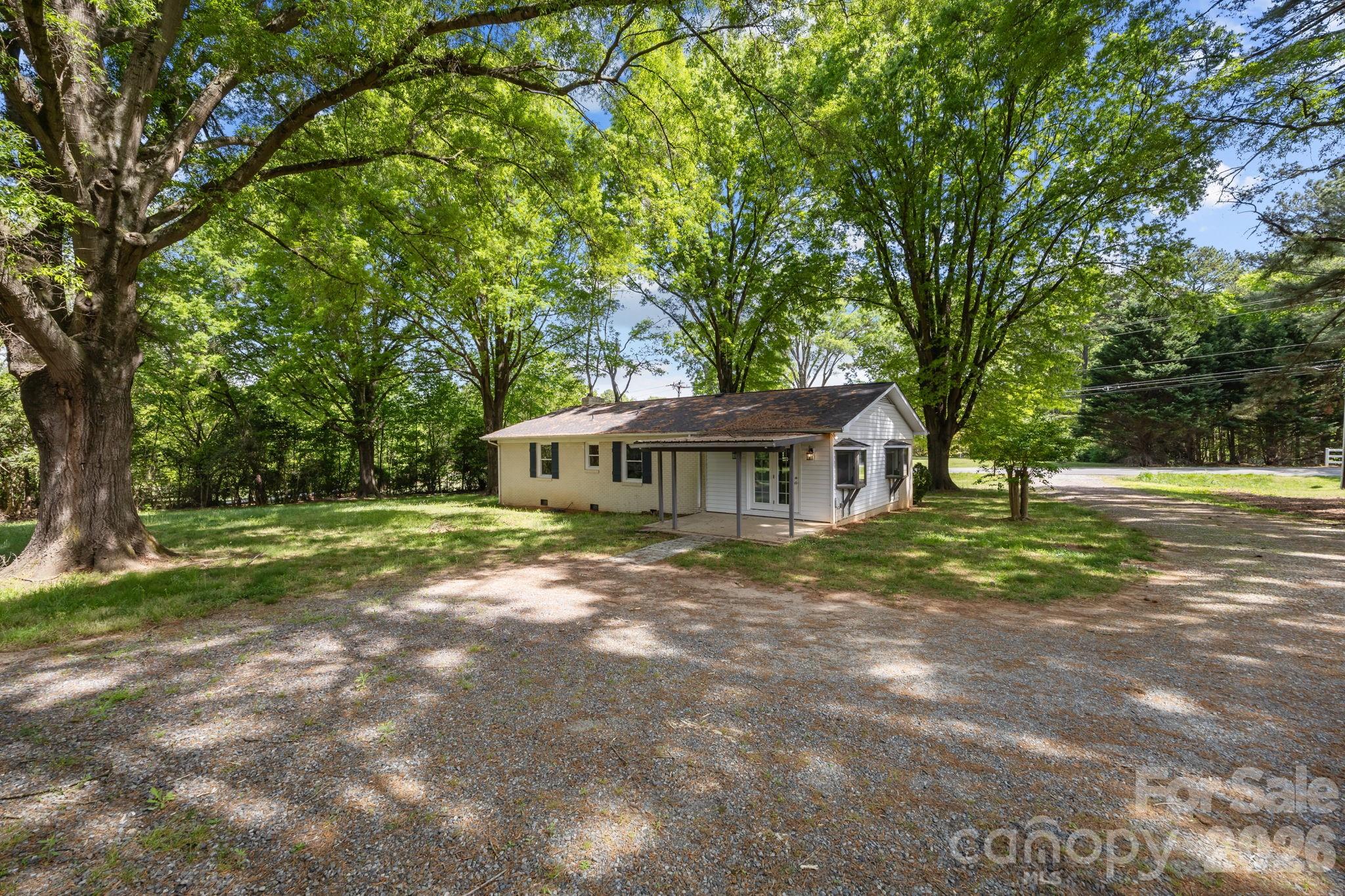19041 Davidson Concord Road Davidson NC 28036