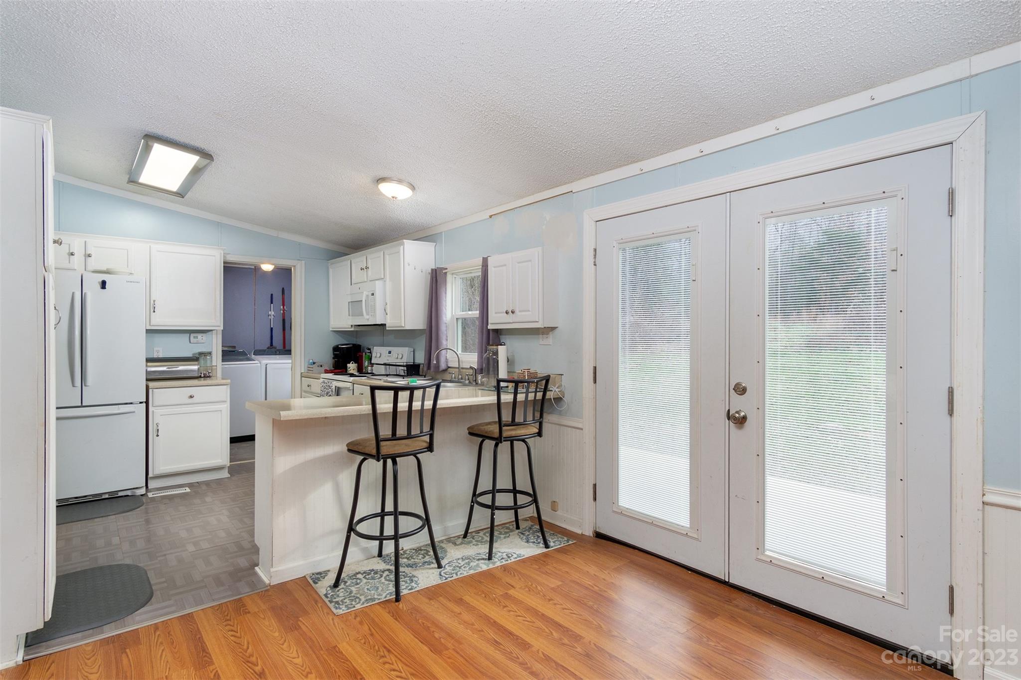 380 Old Linville Road Marion NC 28752