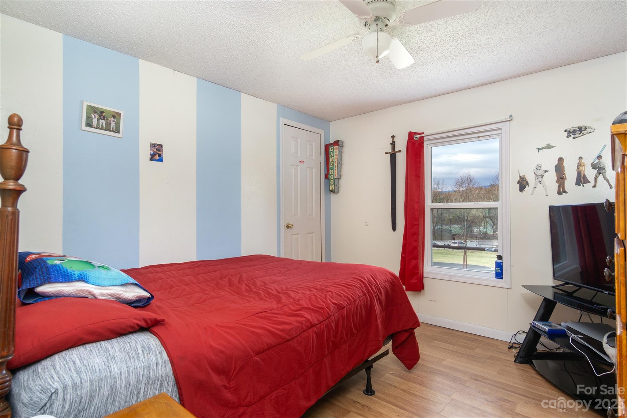 380 Old Linville Road Marion NC 28752