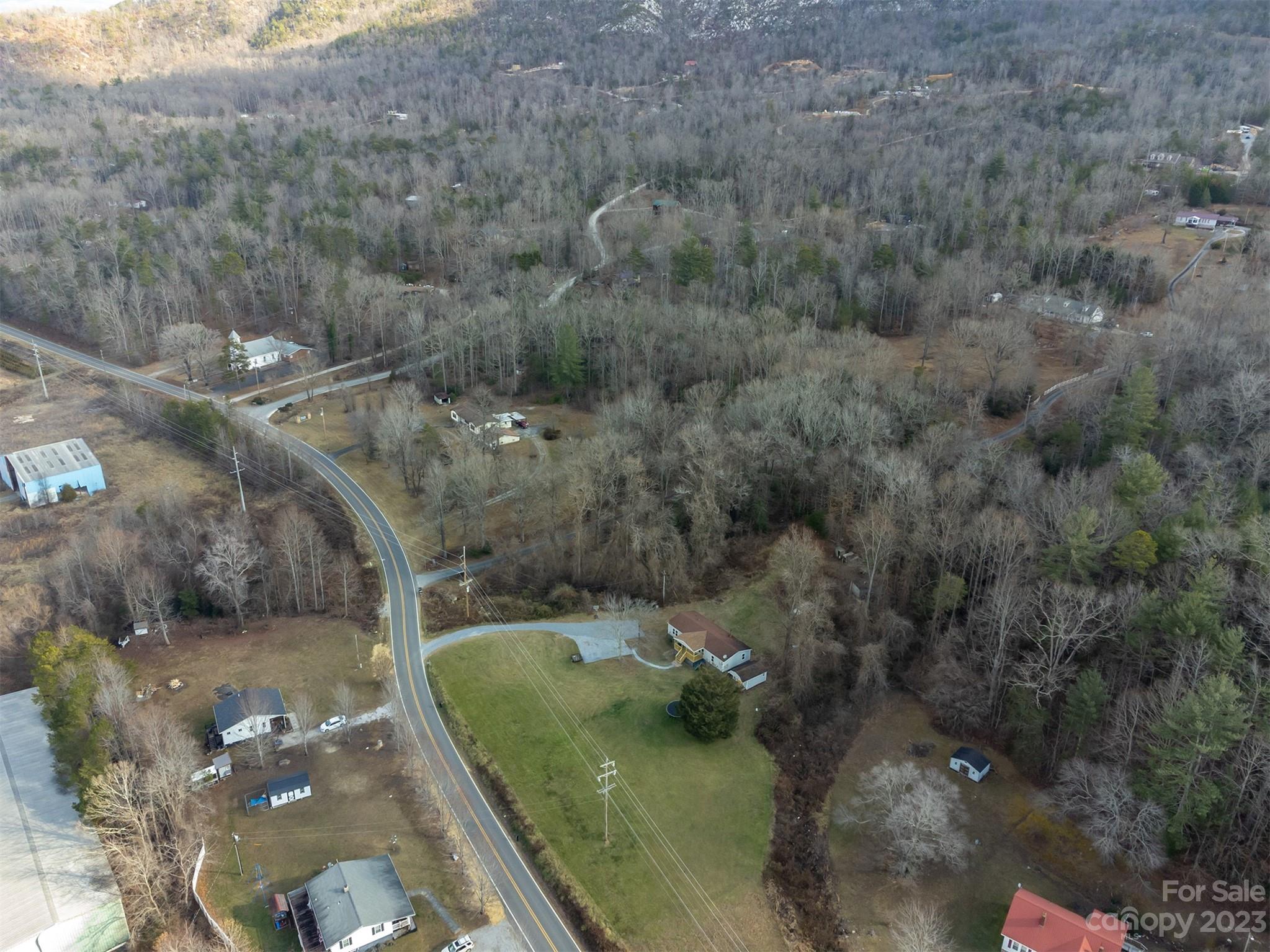 380 Old Linville Road Marion NC 28752