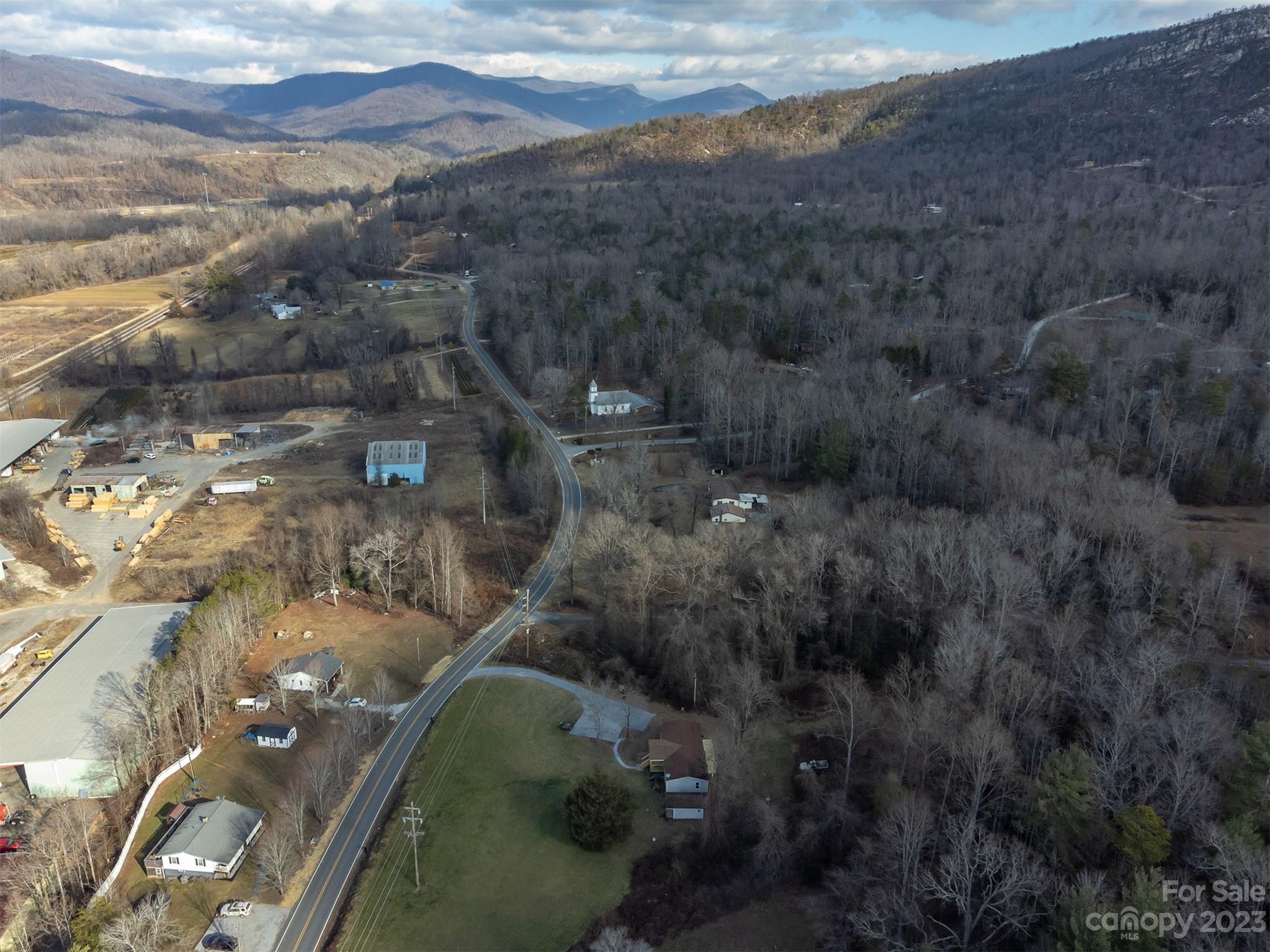 380 Old Linville Road Marion NC 28752