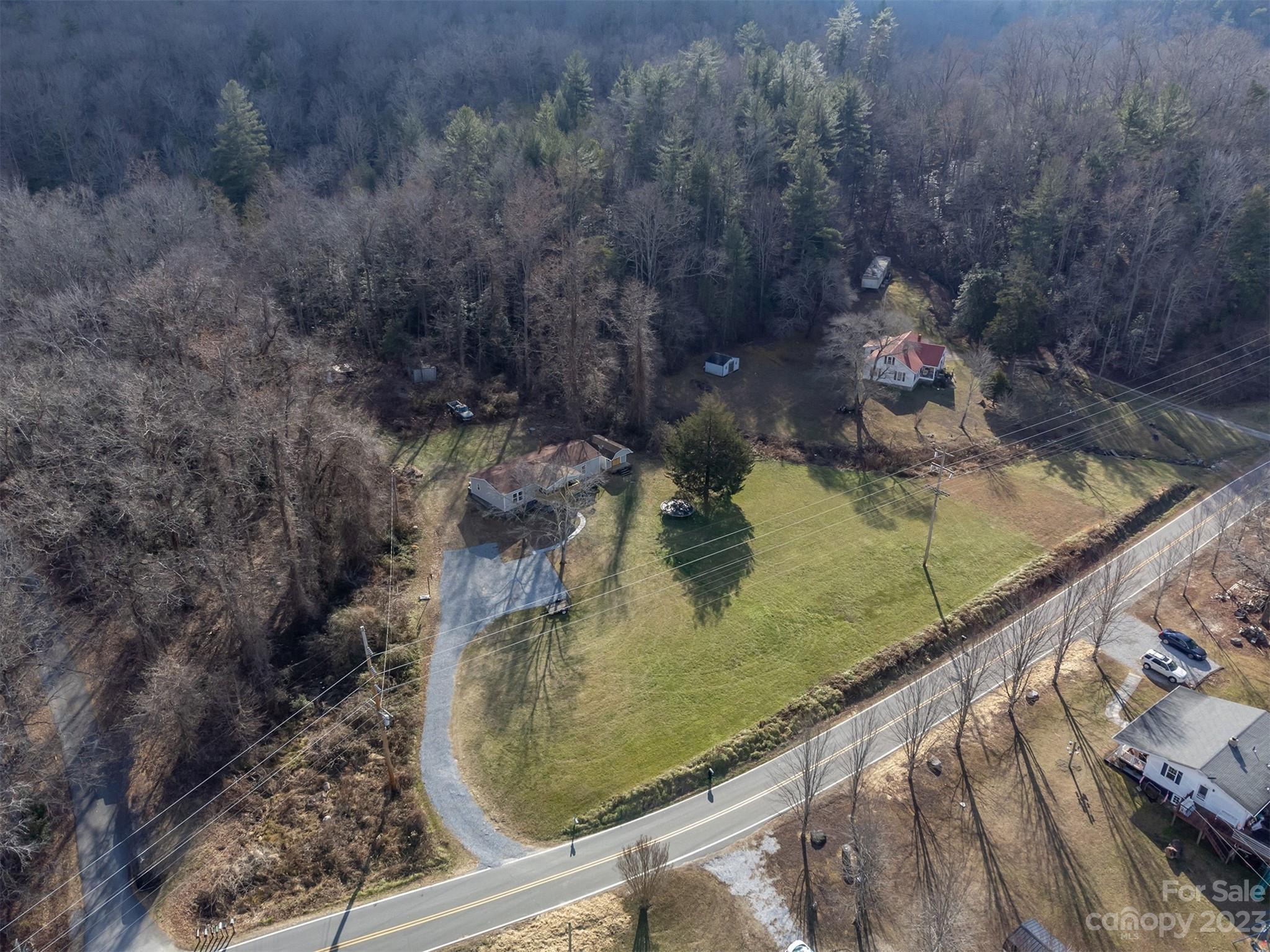 380 Old Linville Road Marion NC 28752
