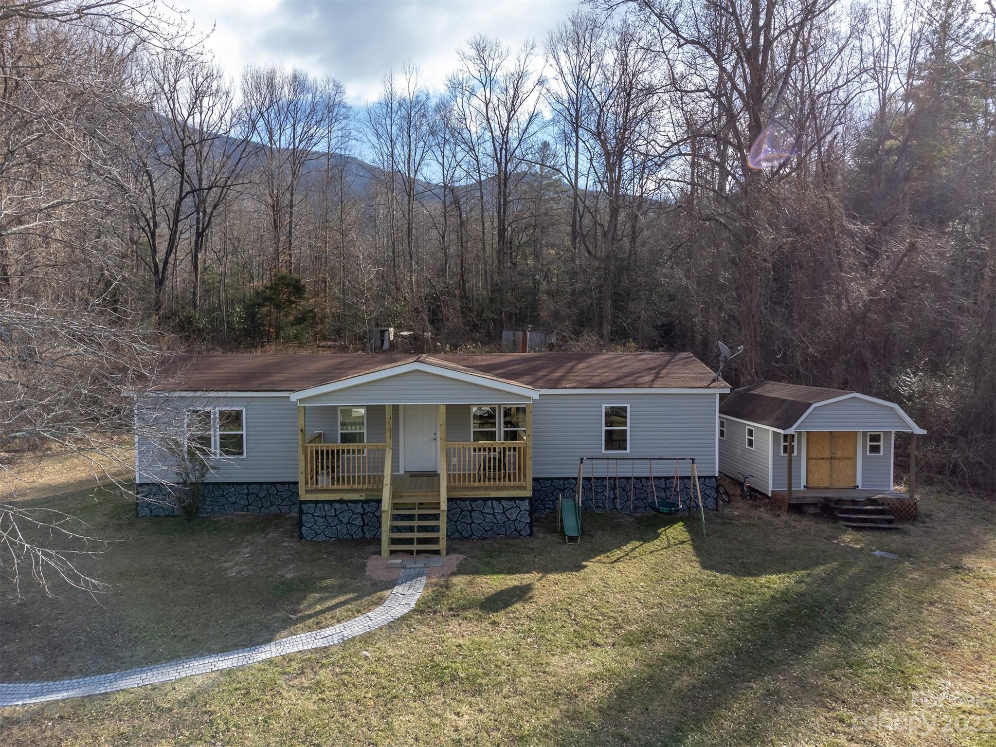 380 Old Linville Road Marion NC 28752