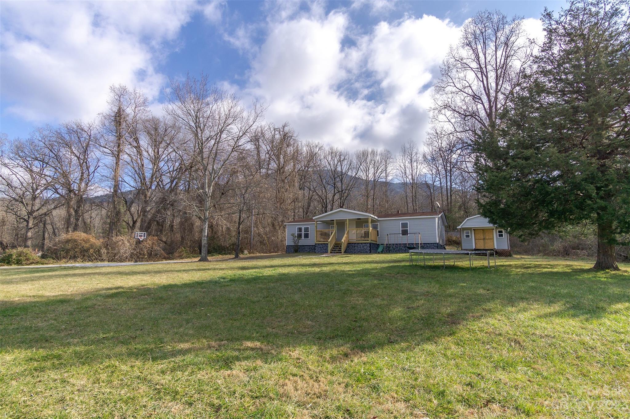 380 Old Linville Road Marion NC 28752