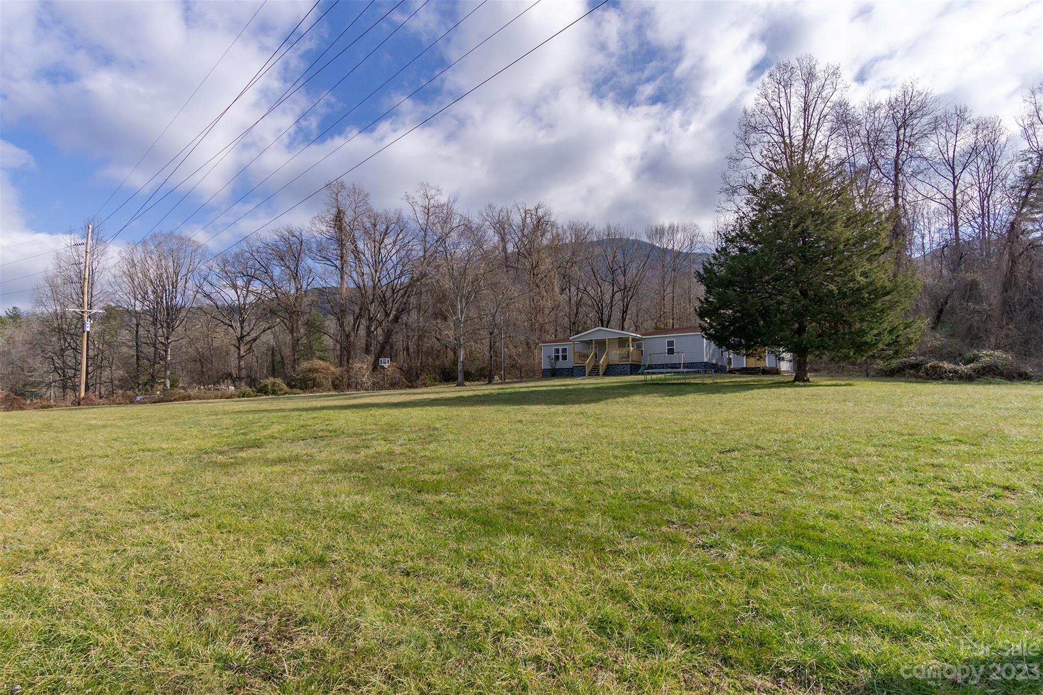 380 Old Linville Road Marion NC 28752