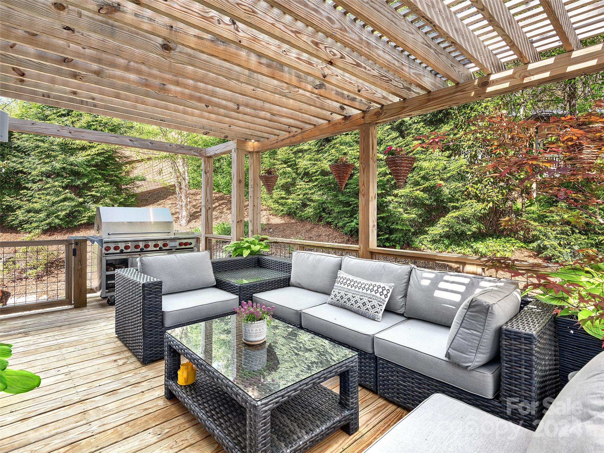 84 Bassett Road Asheville NC 28804