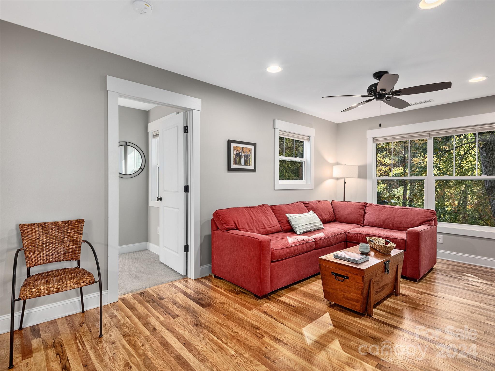 84 Bassett Road Asheville NC 28804