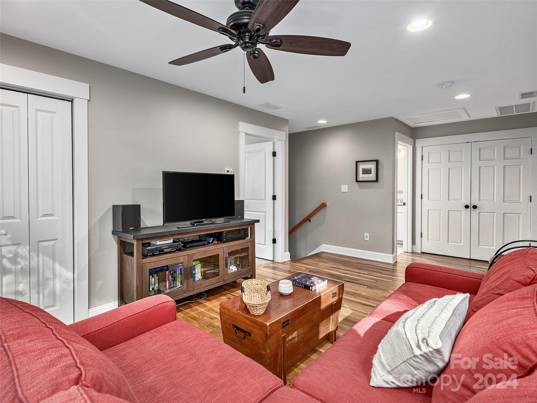 84 Bassett Road Asheville NC 28804