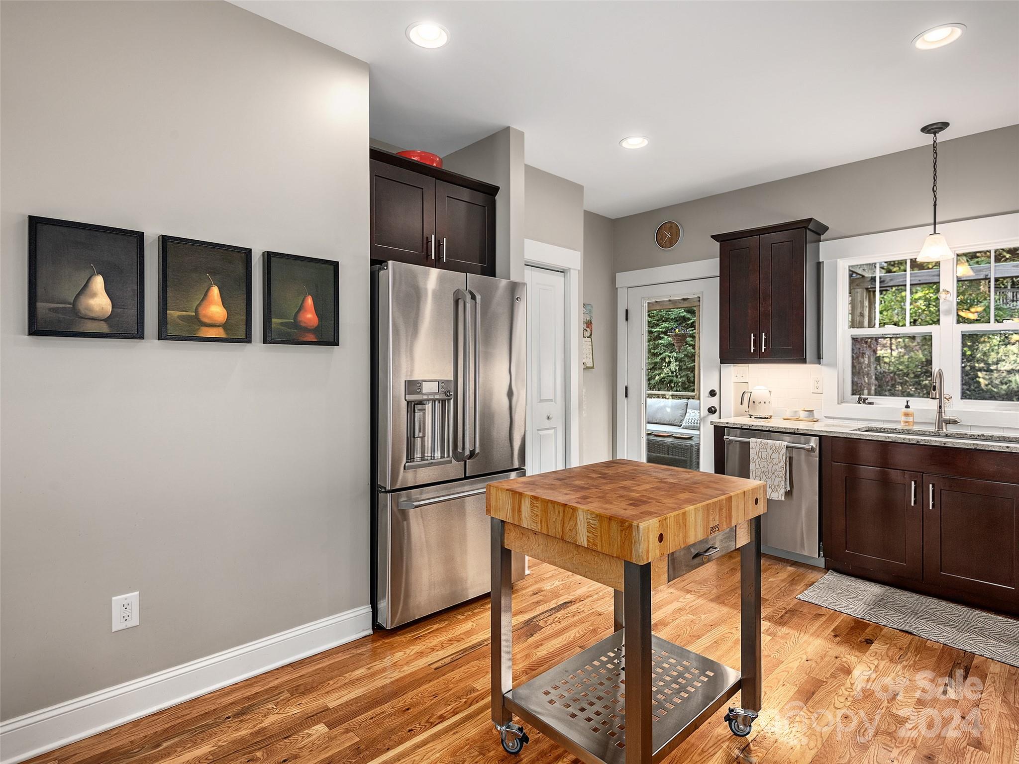84 Bassett Road Asheville NC 28804