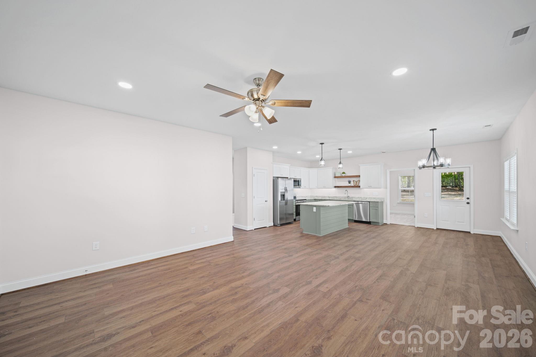 2119 Woodhurst Lane Albemarle NC 28001