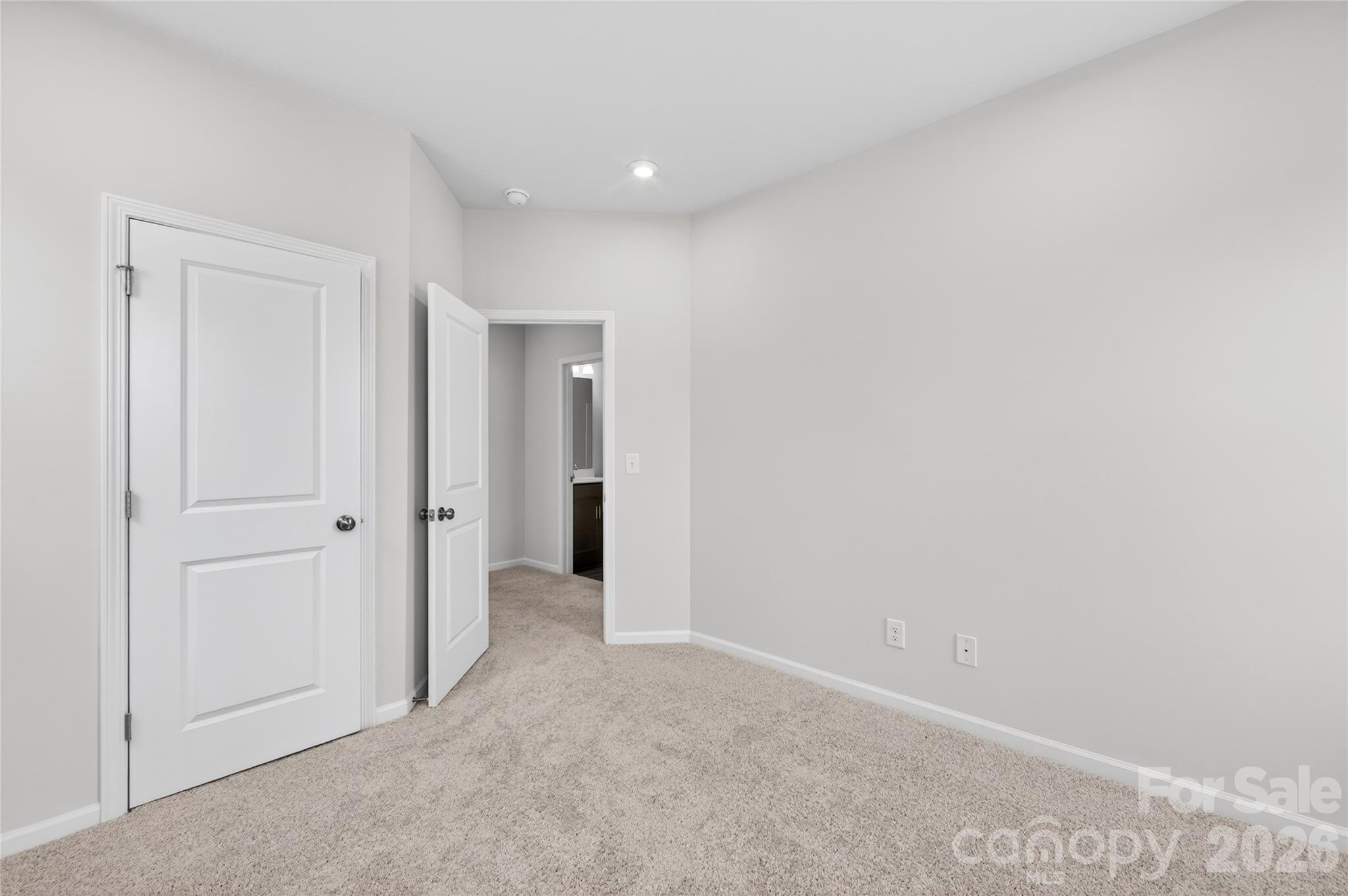 6021 Longar Lane Charlotte NC 28269