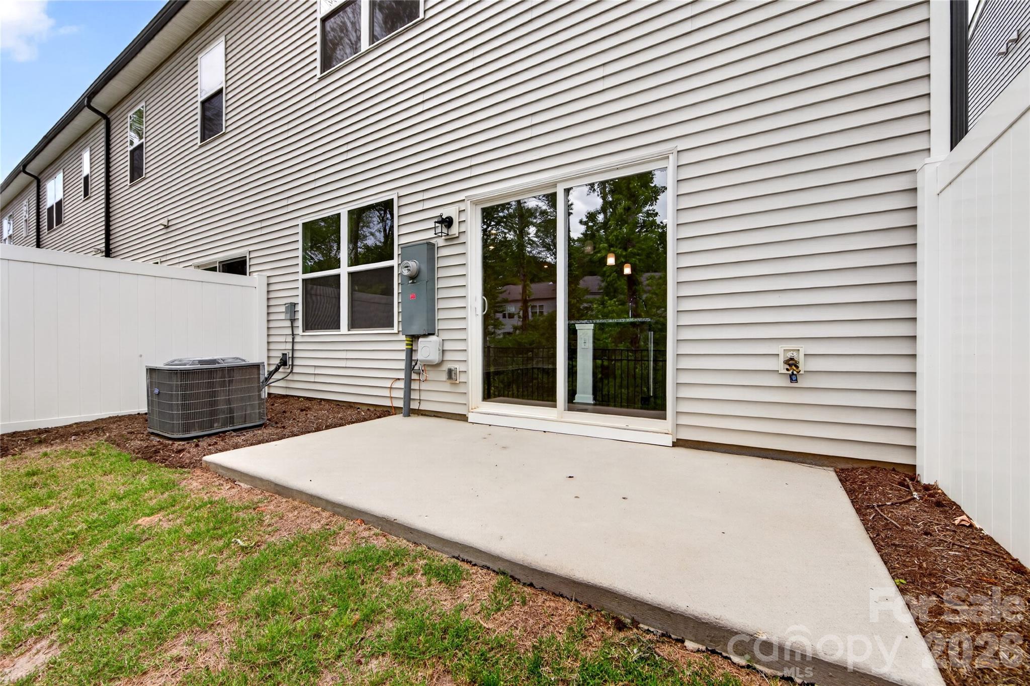 6021 Longar Lane Charlotte NC 28269