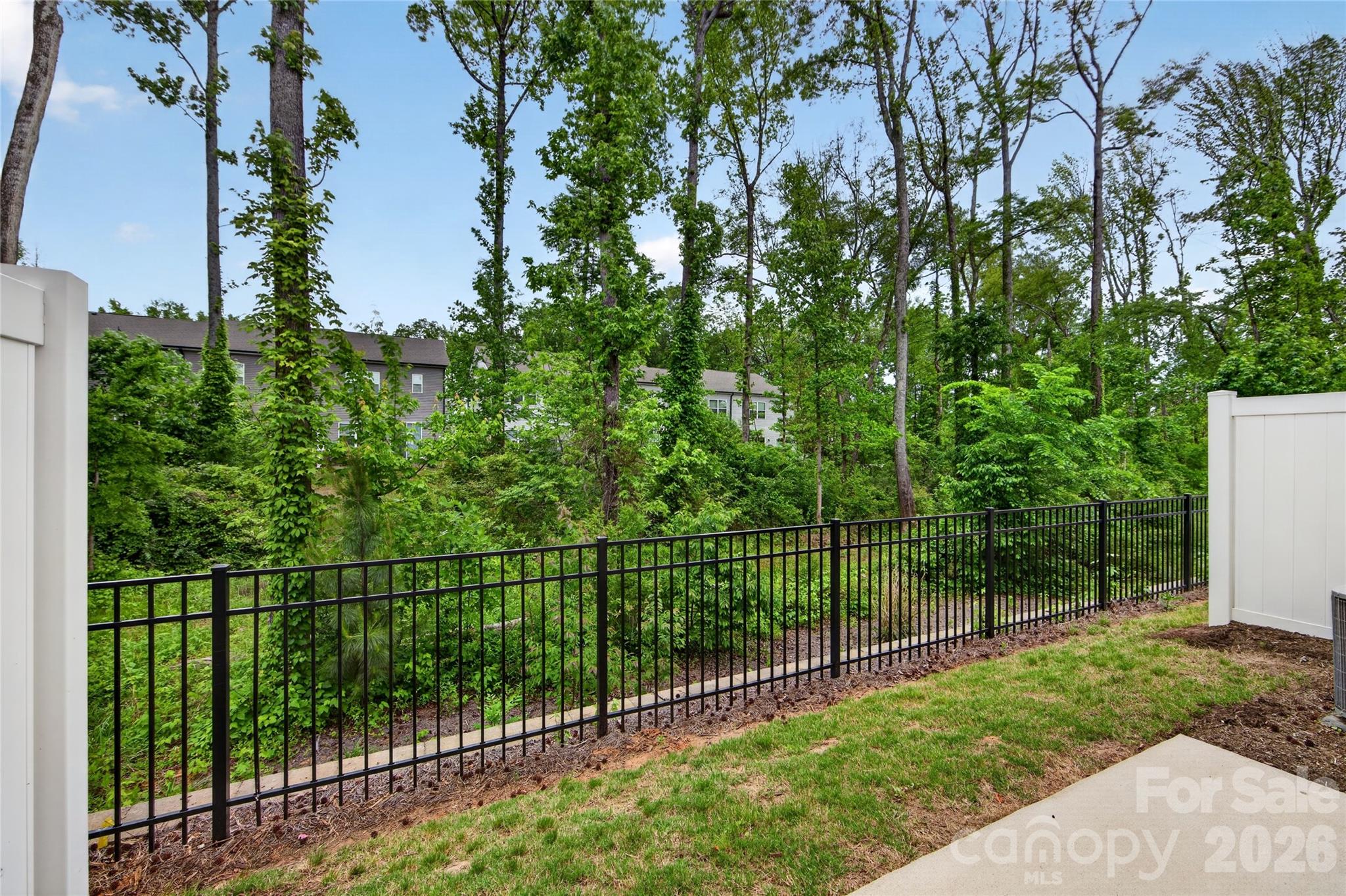6021 Longar Lane Charlotte NC 28269