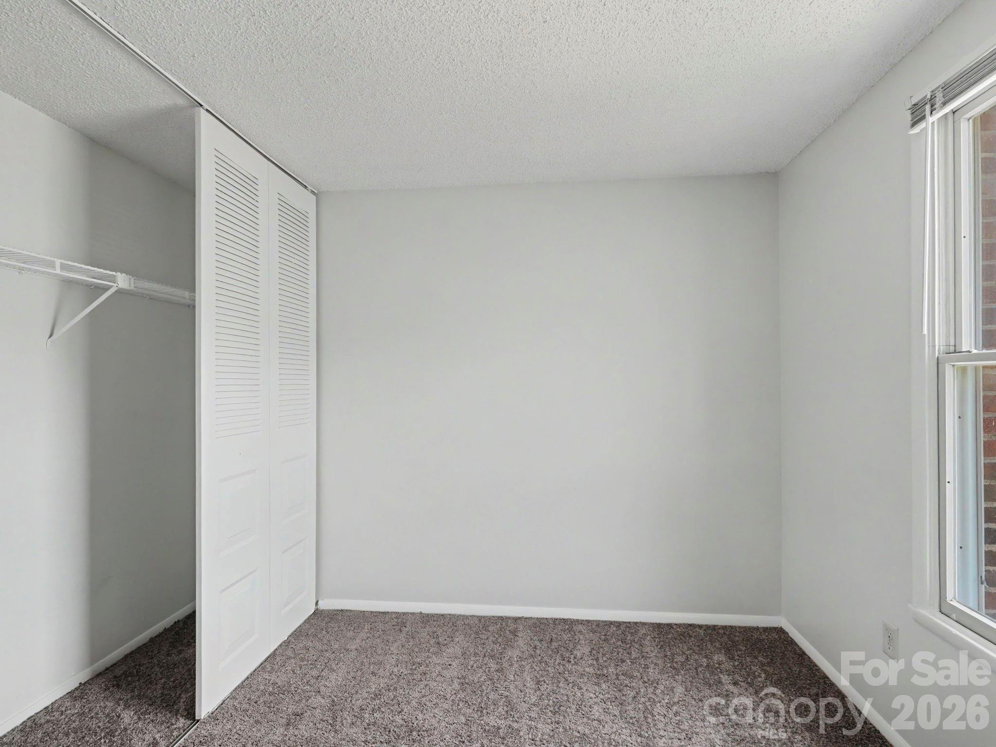 9416 Lexington Circle Charlotte NC 28213