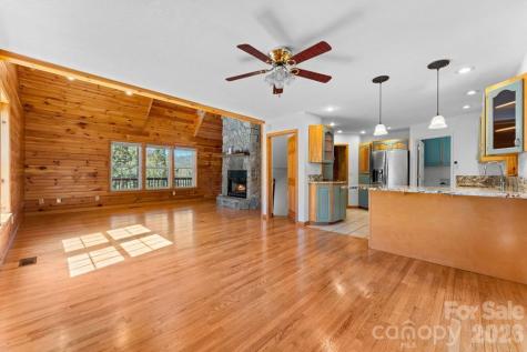 44 Ellistone Court Sylva NC 28779