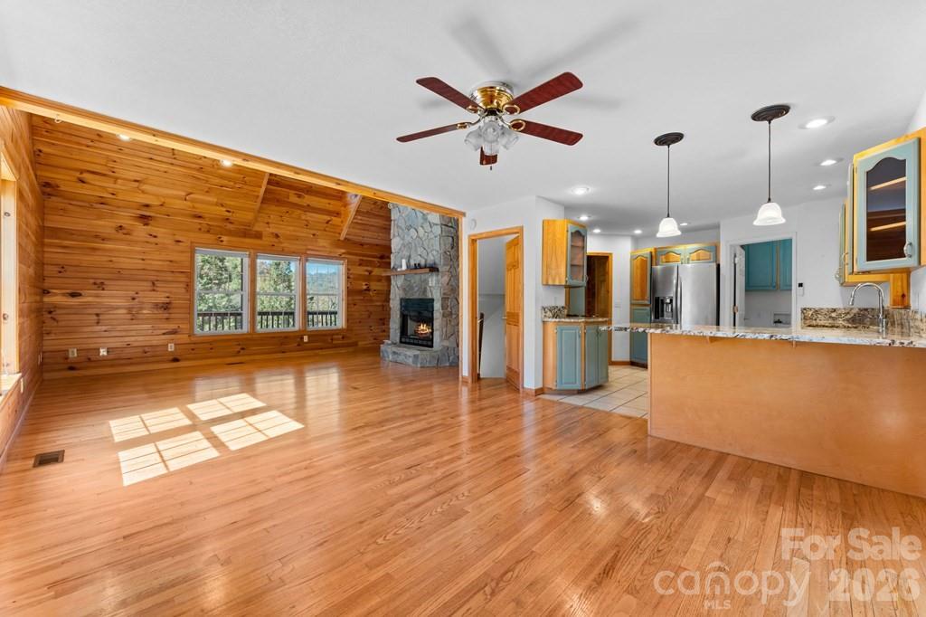 44 Ellistone Court Sylva NC 28779