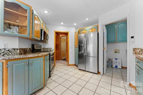 44 Ellistone Court Sylva NC 28779
