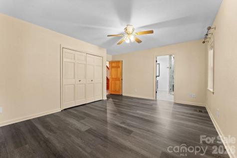 44 Ellistone Court Sylva NC 28779