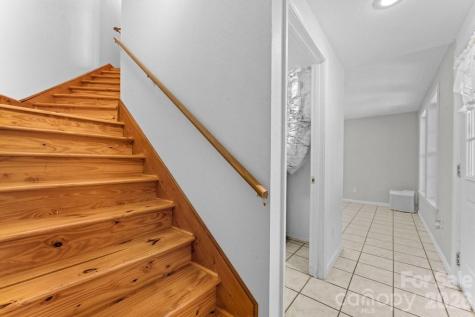 44 Ellistone Court Sylva NC 28779