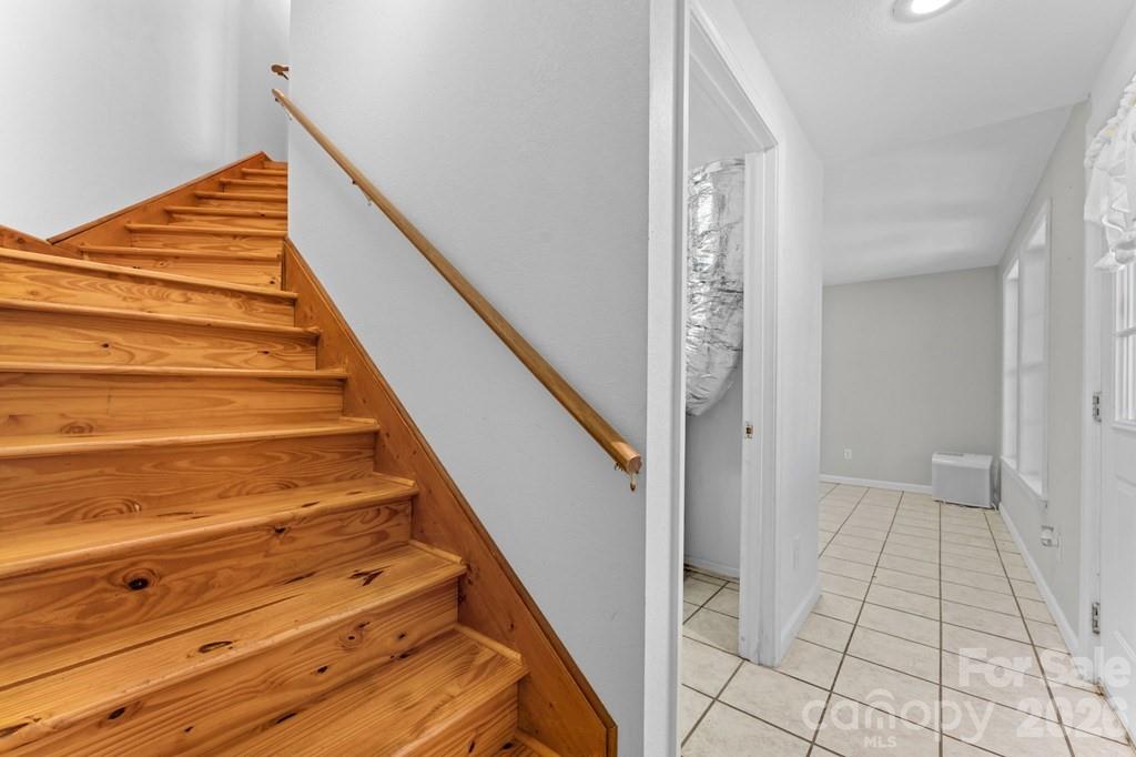 44 Ellistone Court Sylva NC 28779