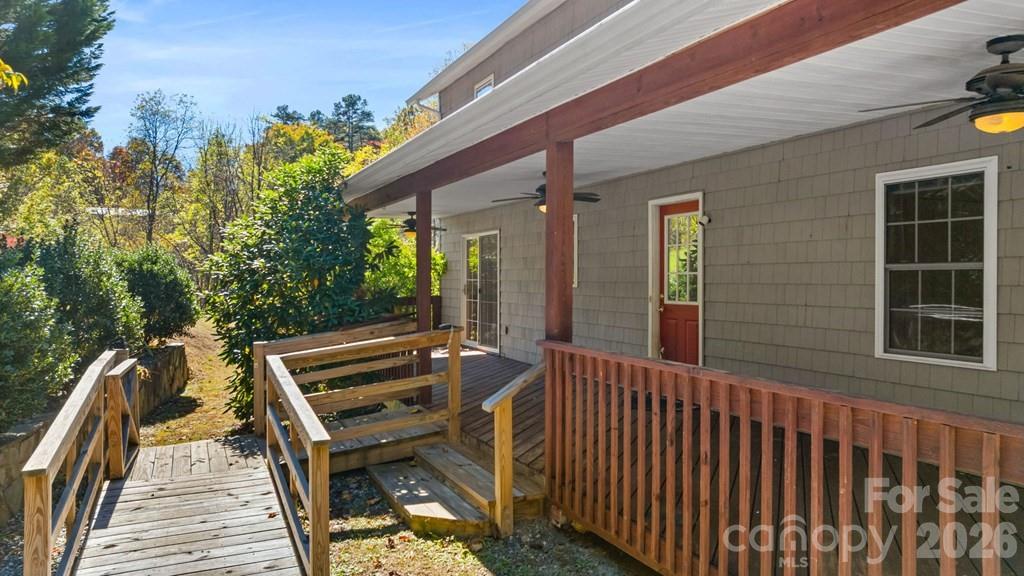 44 Ellistone Court Sylva NC 28779